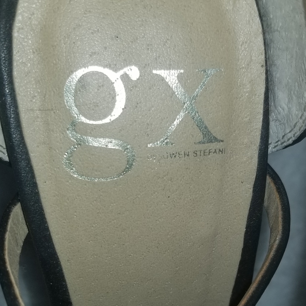 Fun heels - Picture 4 of 4